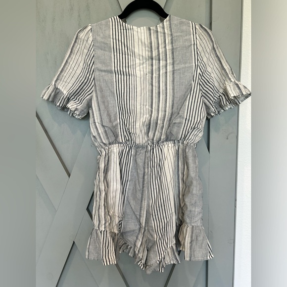 Boutique Lucca Couture Romper - Small - Picture 2 of 5
